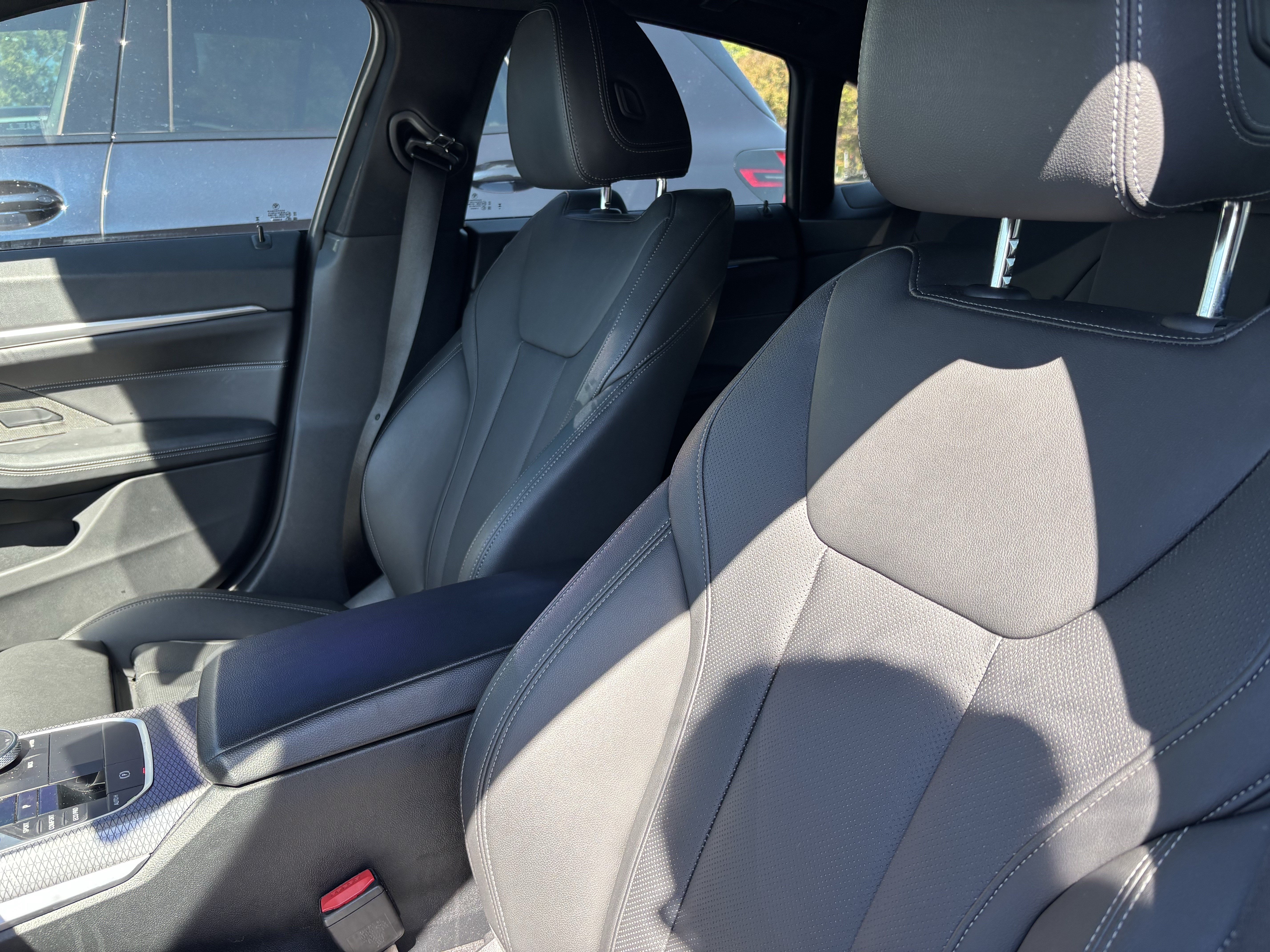 Certified 2024 BMW i4 eDrive40 w/ M Sport Package RWD image 17