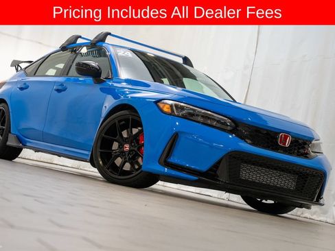 Used 2024 Honda Civic Type R image 2