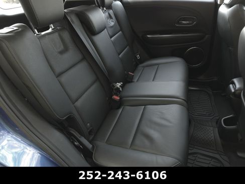 Used 2022 Honda HR-V EX-L image 36