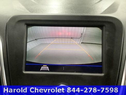 Used 2020 Chevrolet Equinox LT w/ Driver Convenience Package image 17