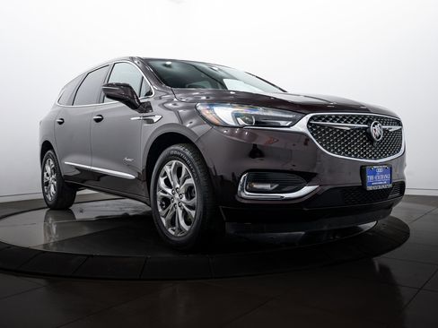 Used 2021 Buick Enclave Avenir w/ Avenir Technology Package image 1