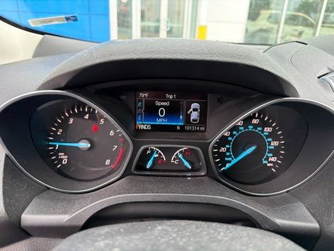 Used 2015 Ford Escape Titanium w/ Equipment Group 301A AWD/4WD image 13