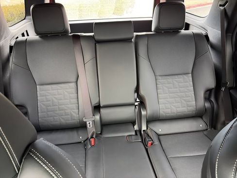 Used 2025 Toyota 4Runner TRD Sport Premium image 33