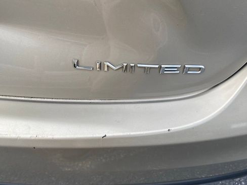 Used 2017 Toyota Avalon Limited w/ All Weather Liner Package image 15