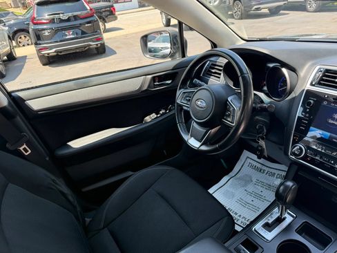 Used 2019 Subaru Legacy 2.5i Premium AWD/4WD image 24