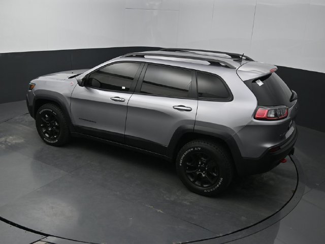 Used 2021 Jeep Cherokee Trailhawk w/ Trailer Tow Group AWD/4WD image 48