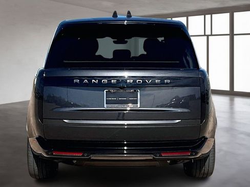 New 2026 Land Rover Range Rover Long Wheelbase SE image 4