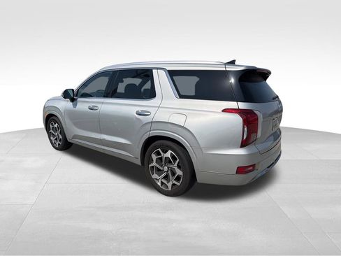 Used 2022 Hyundai Palisade Calligraphy image 4
