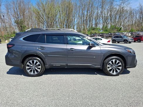 Certified 2023 Subaru Outback Touring XT image 8