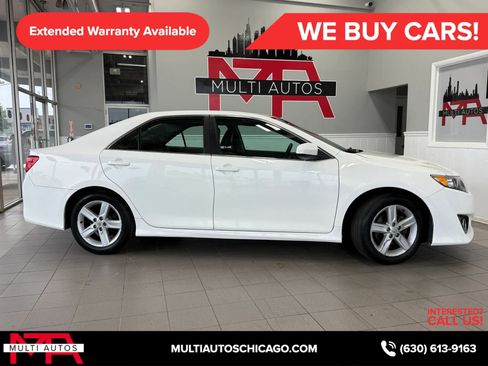 Used 2013 Toyota Camry SE FWD image 3