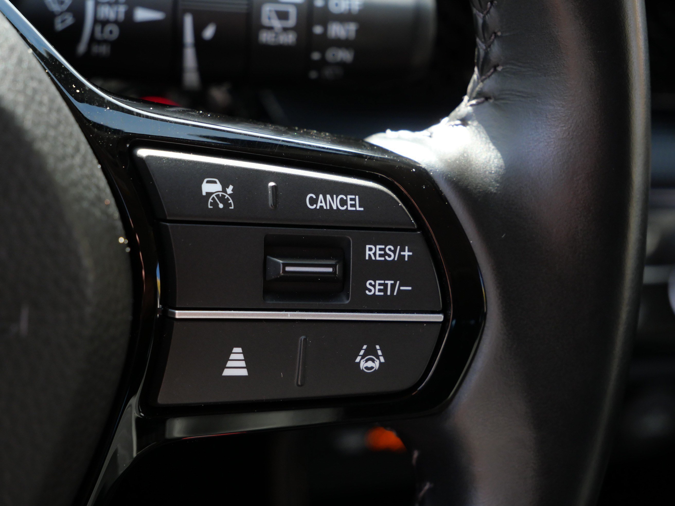 Used 2023 Honda CR-V EX-L image 26