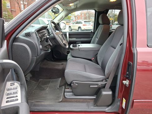 Used 2009 Chevrolet Silverado 1500 LT image 14