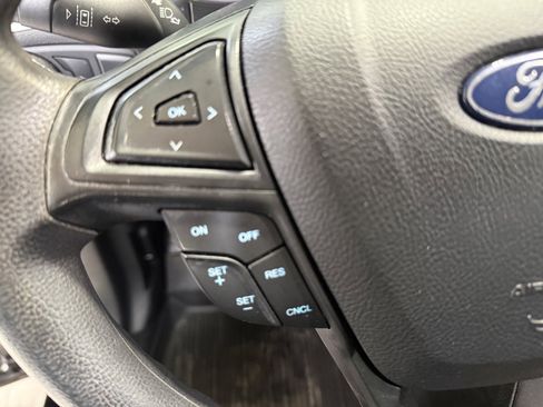 Used 2022 Ford Edge SE AWD/4WD image 17