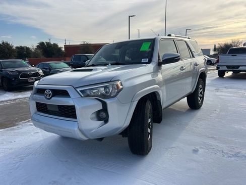 Used 2022 Toyota 4Runner TRD Off-Road Premium image 7