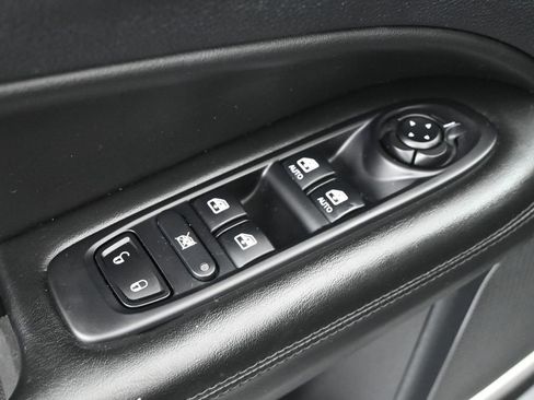 Used 2021 Jeep Compass Latitude image 10