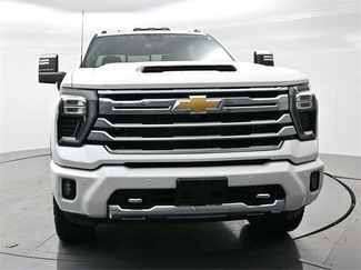 Used 2024 Chevrolet Silverado 2500 High Country w/ High Country Premium Package video 2