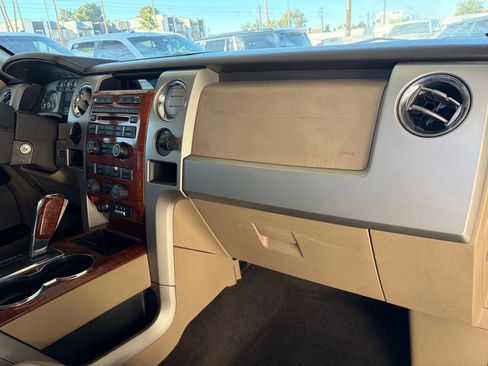 Used 2010 Ford F150 Lariat image 29