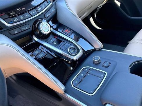 Used 2022 Acura TLX SH-AWD w/ Technology Package image 13