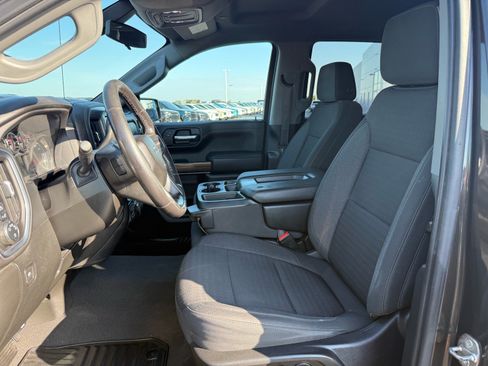 Used 2021 Chevrolet Silverado 1500 RST AWD/4WD image 10