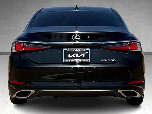 Used 2020 Lexus ES 350 w/ Luxury Package image 5