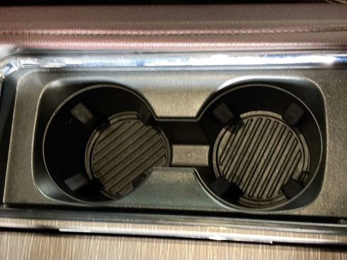 Used 2023 Ford Expedition Limited image 15