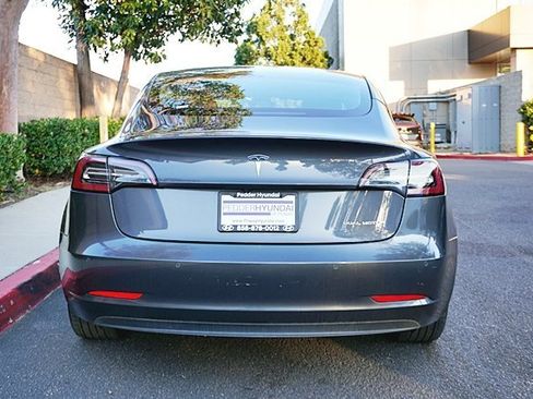 Used 2022 Tesla Model 3 Long Range image 10