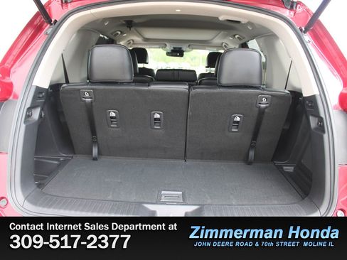 Certified 2024 Honda Pilot Touring image 7
