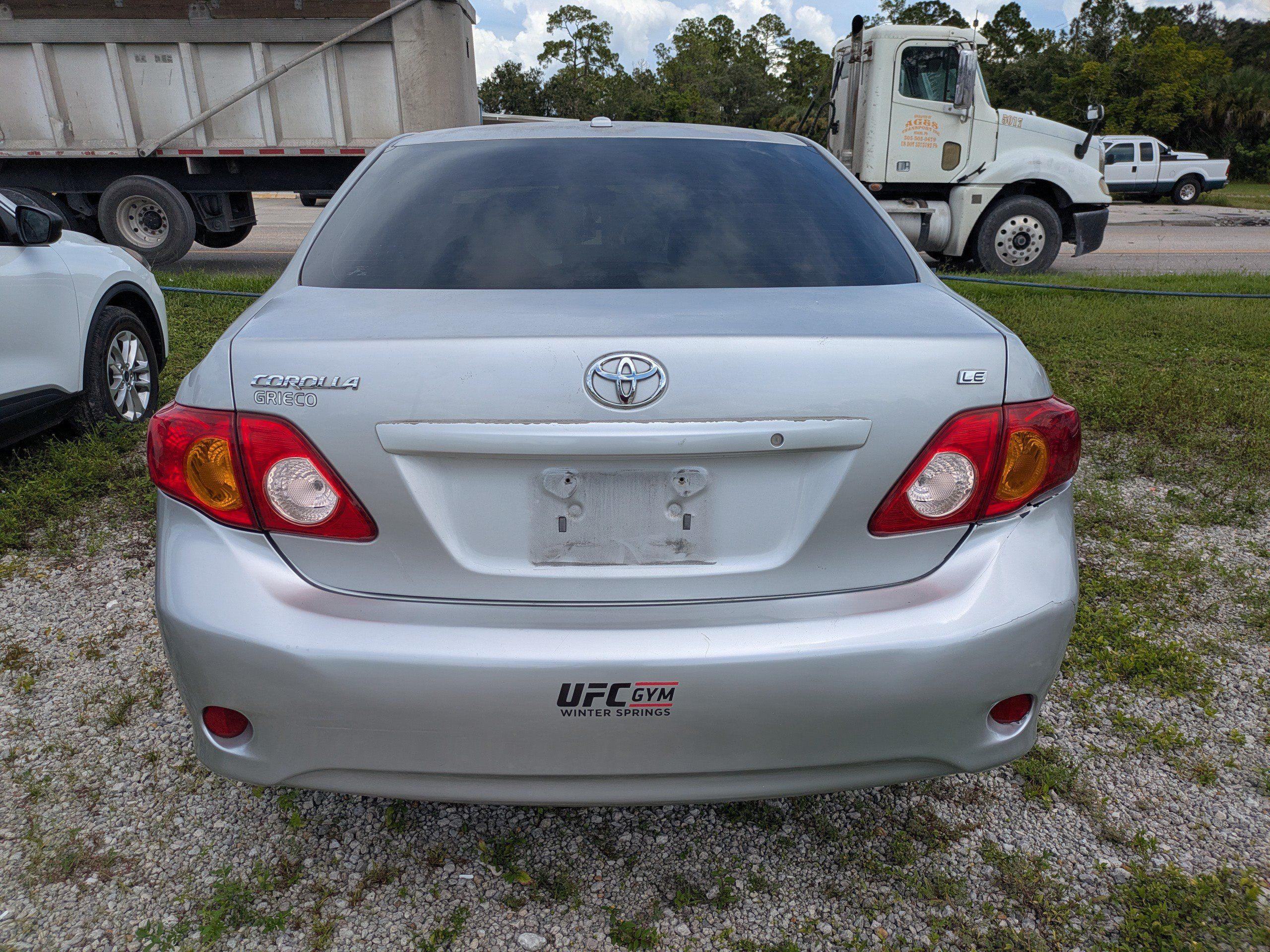 Used 2010 Toyota Corolla FWD image 5