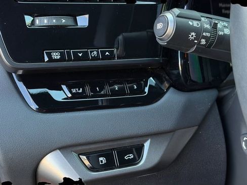 Used 2023 Lexus RX 350 Premium w/ Accessory Package (Z1) image 5