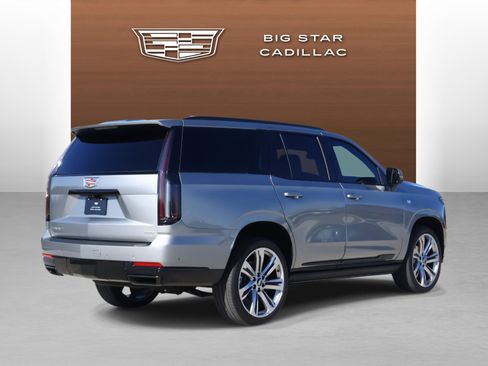 Used 2025 Cadillac Escalade Sport w/ Touring Package image 5