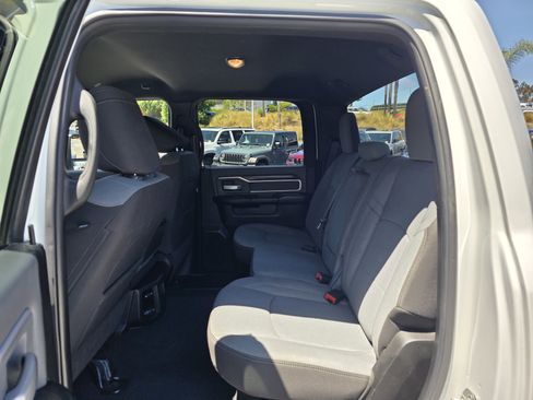 Used 2023 RAM 2500 Big Horn w/ Level 1 Equipment Group AWD/4WD image 18