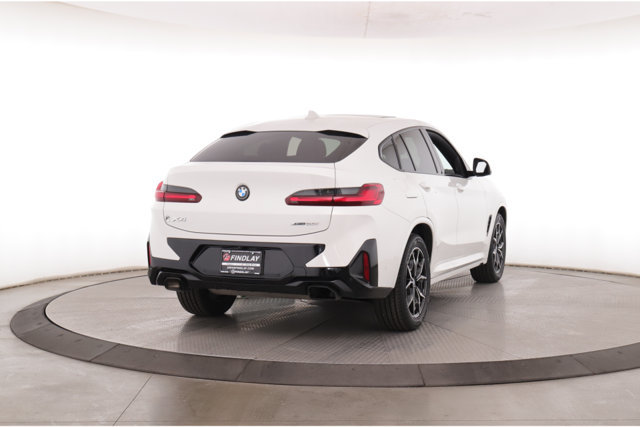 Used 2023 BMW X4 xDrive30i w/ M Sport Package AWD/4WD image 7