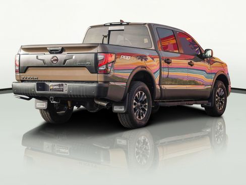 Used 2024 Nissan Titan PRO-4X w/ Pro-4x Utility Package image 13