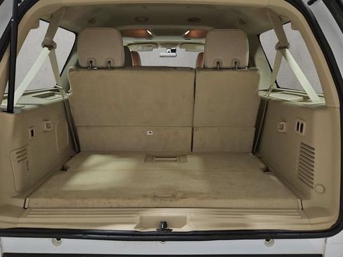 Used 2015 Ford Expedition EL Limited w/ Equipment Group 301A AWD/4WD image 23