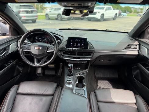 Used 2021 Cadillac CT4 V w/ Technology Package AWD/4WD image 2