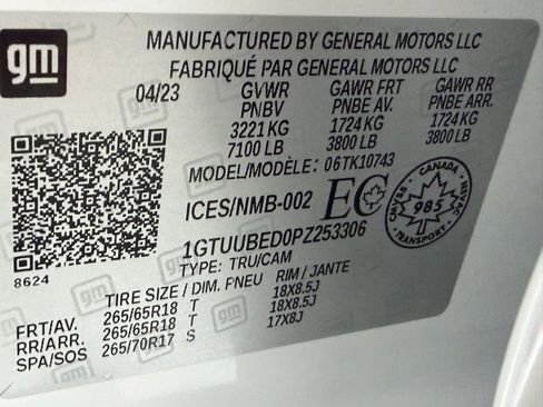 Used 2023 GMC Sierra 1500 SLE image 34