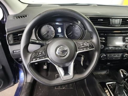 Used 2017 Nissan Rogue Sport S w/ S Appearance Package image 6