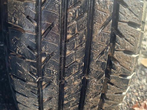 Used 2019 Jeep Grand Cherokee Laredo image 40