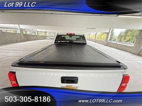 Used 2018 Chevrolet Silverado 1500 LT w/ All Star Edition AWD/4WD image 9