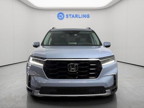 Used 2025 Honda Pilot Touring image 15