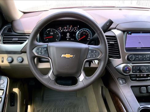 Used 2017 Chevrolet Tahoe LT AWD/4WD image 6