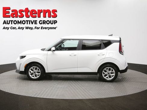 Used 2024 Kia Soul LX w/ Option Group 015 image 57