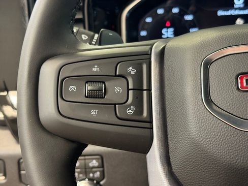New 2026 GMC Sierra 1500 SLT w/ SLT Convenience Package AWD/4WD image 34