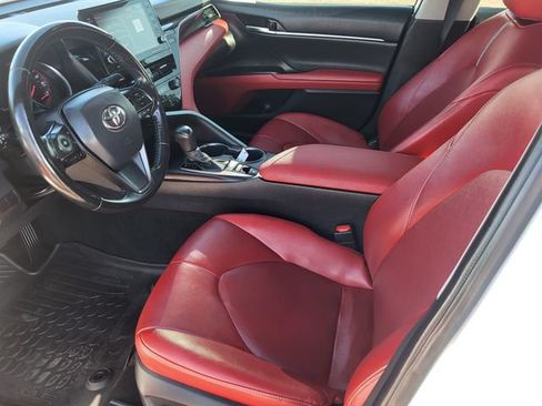 Used 2021 Toyota Camry XSE FWD image 12