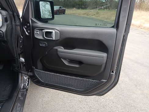 New 2026 Jeep Wrangler Unlimited Sport image 23