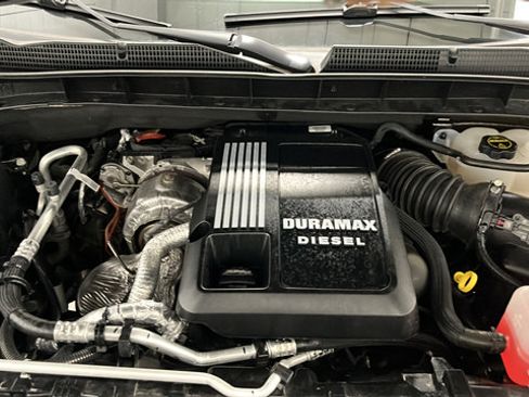 Used 2024 GMC Sierra 1500 AT4X AWD/4WD image 28