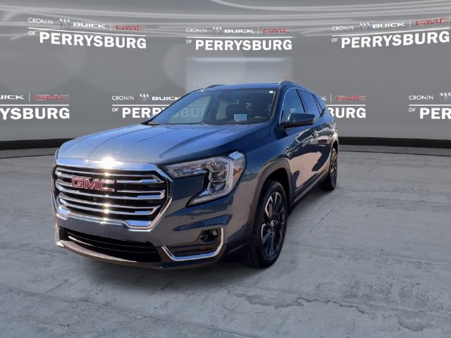 Used 2024 GMC Terrain SLT w/ Infotainment Package II AWD/4WD image 5