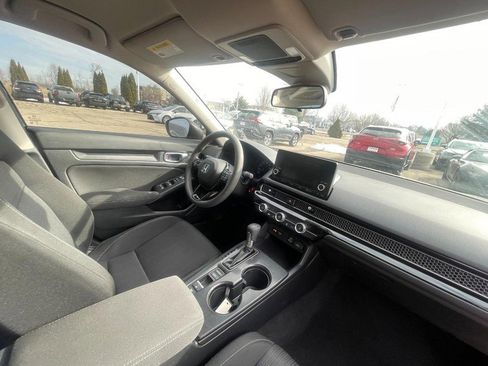 Used 2023 Honda Civic LX image 5