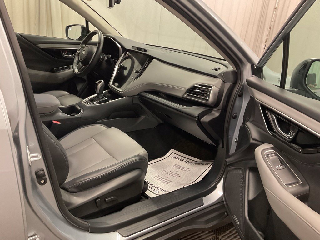 Used 2024 Subaru Outback Limited AWD/4WD image 31