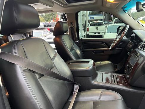 Used 2014 GMC Yukon Denali image 33